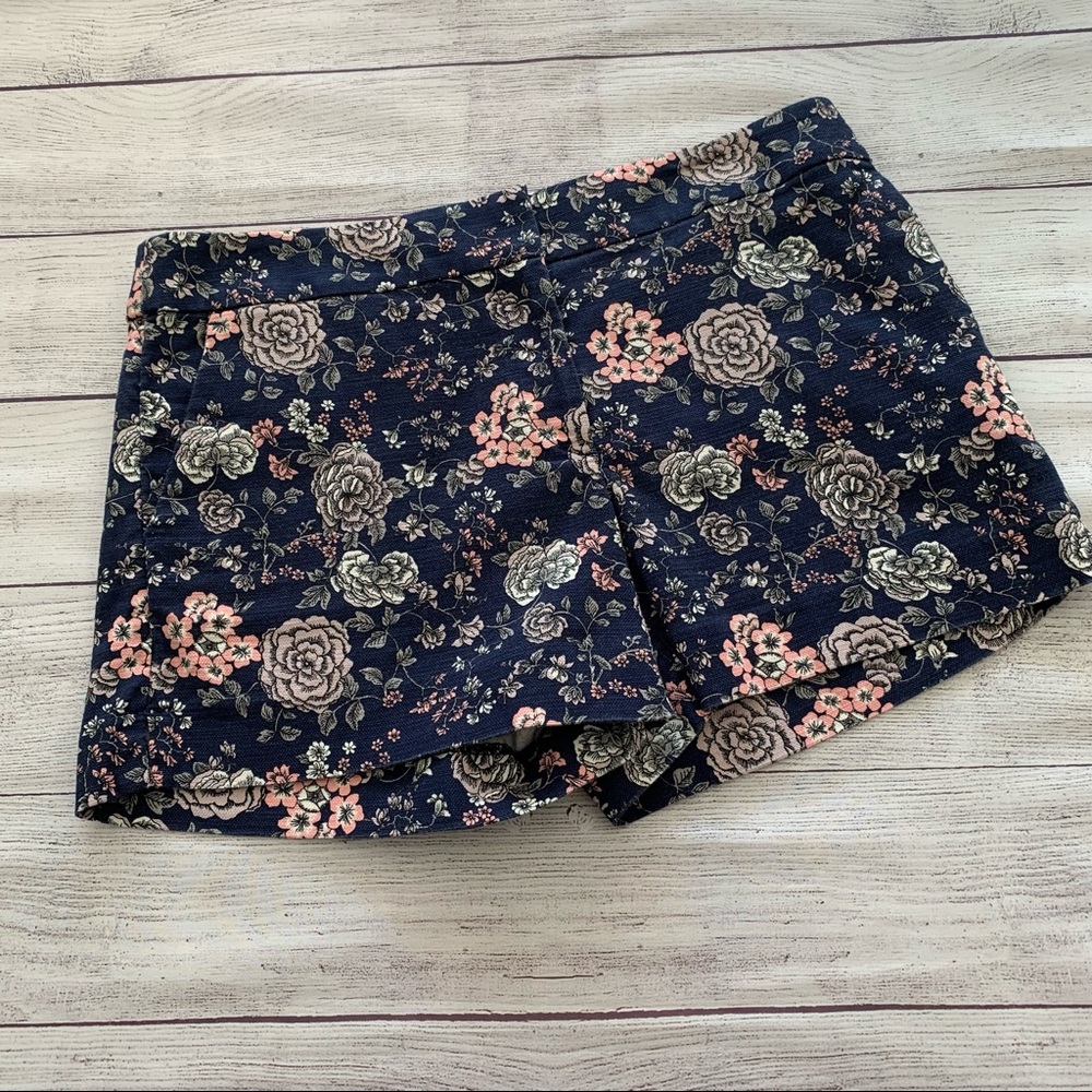 Loft Riviera Woven Shorts Size 6